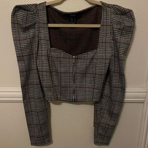 FOREVER 21. Cropped Plaid Top.